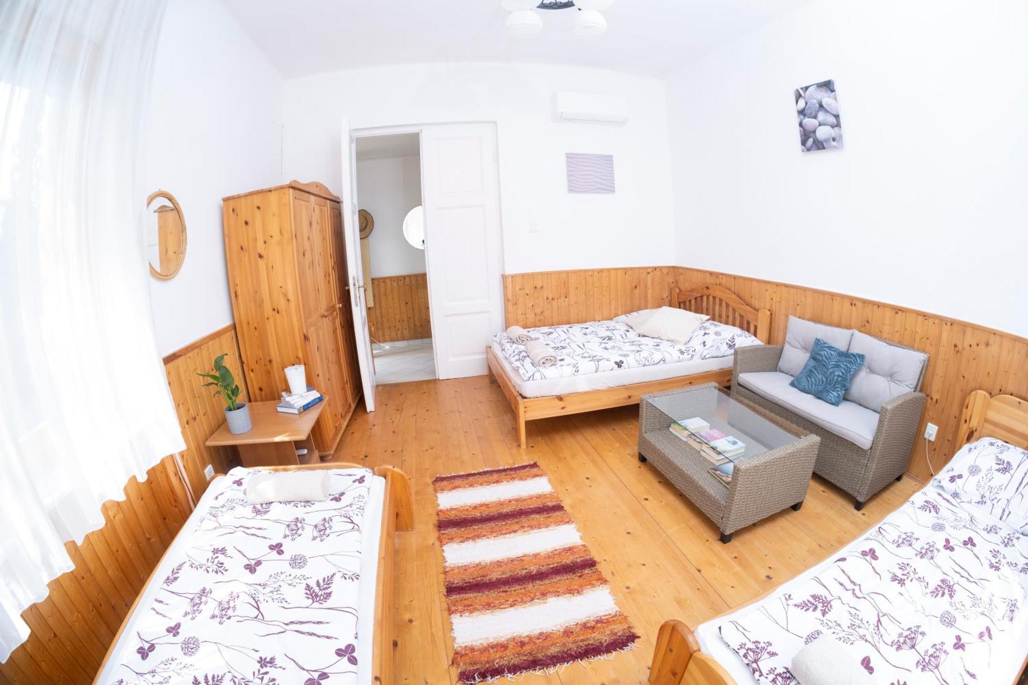 Vicze Apartmanhaz Сиофок Стая снимка