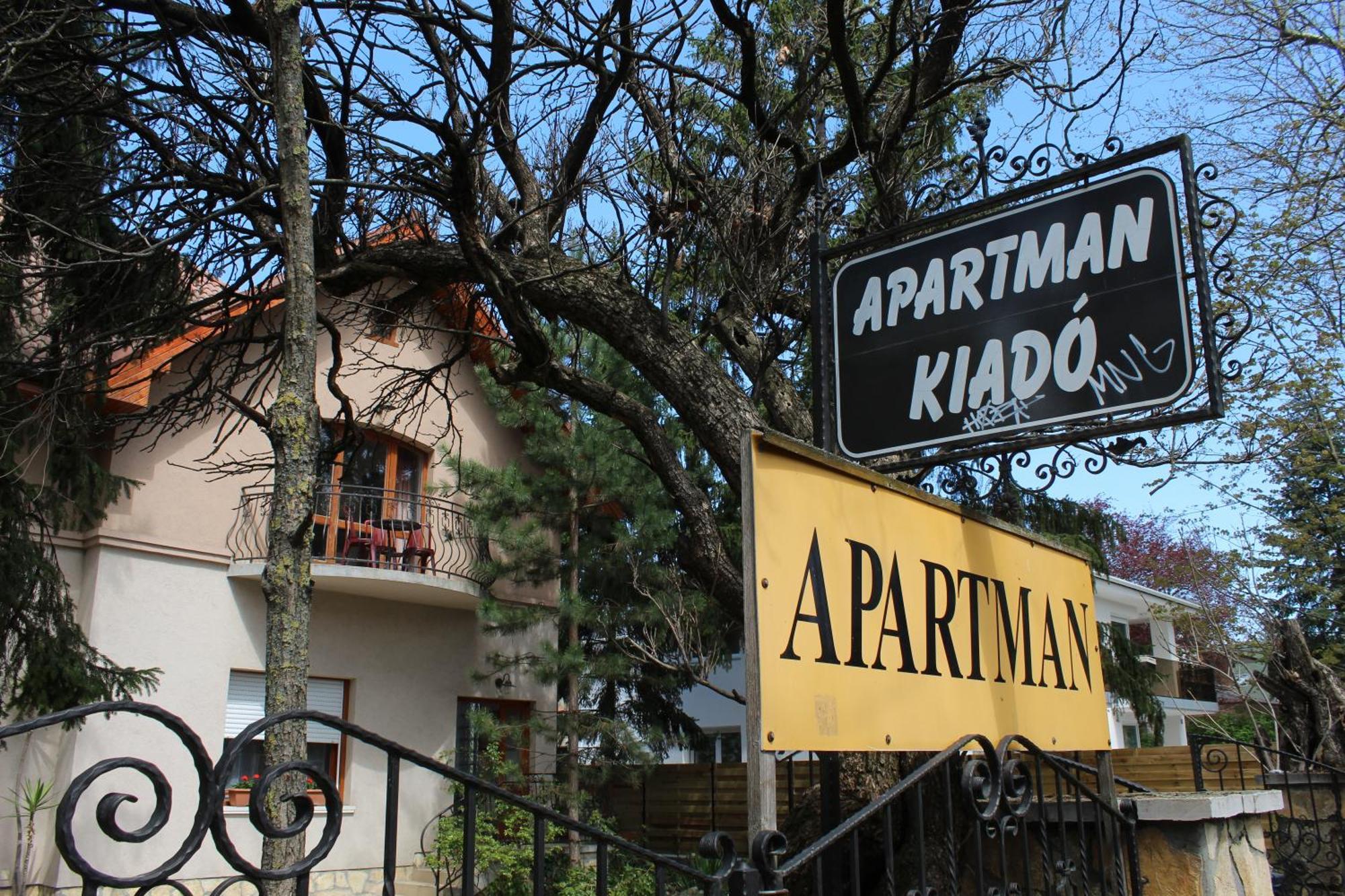 Vicze Apartmanhaz Сиофок Екстериор снимка