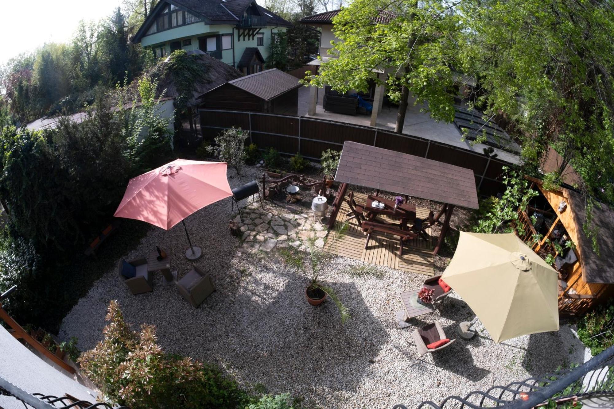 Vicze Apartmanhaz Сиофок Екстериор снимка