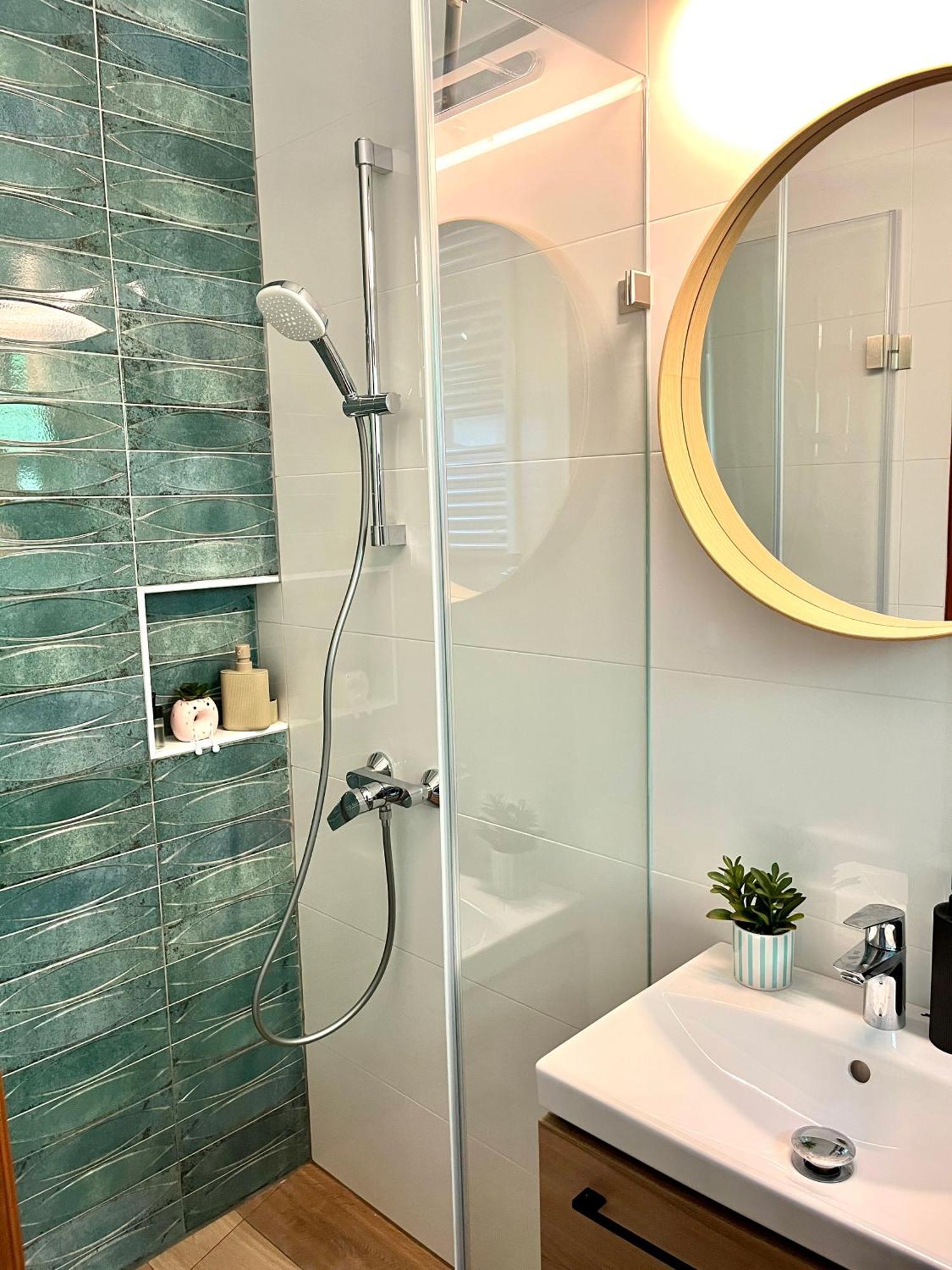 Vicze Apartmanhaz Сиофок Екстериор снимка